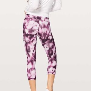 Lululemon Wunder Under Crop